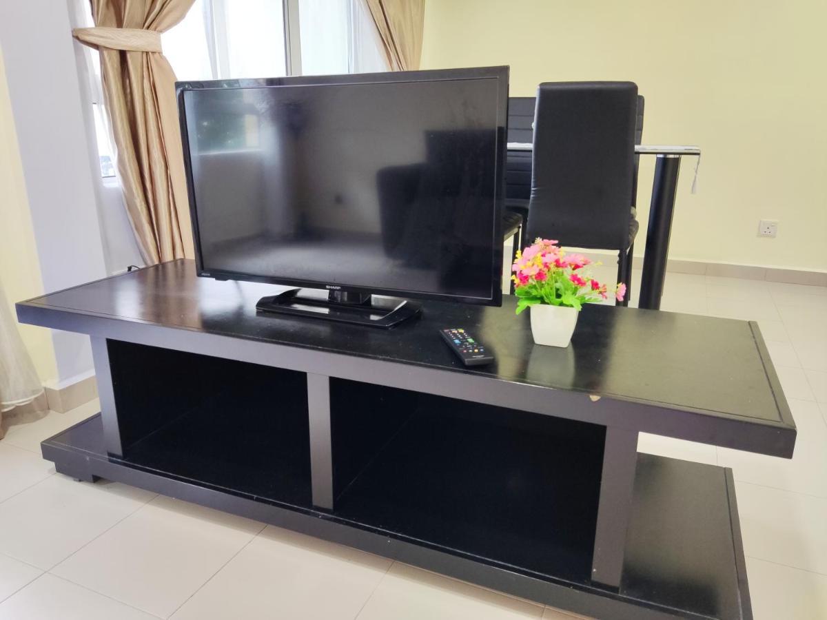 Jojo Homestay Tiara Residence Desaru Buitenkant foto