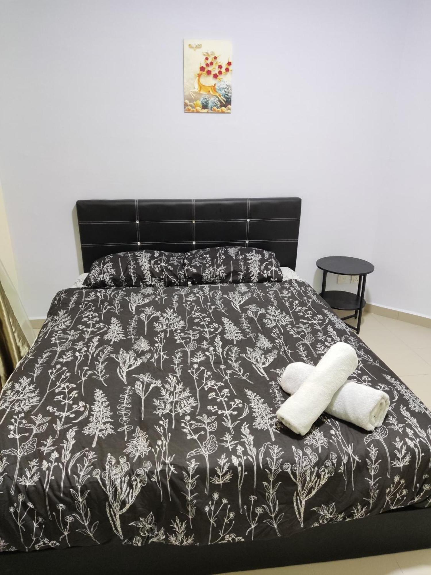 Jojo Homestay Tiara Residence Desaru Buitenkant foto